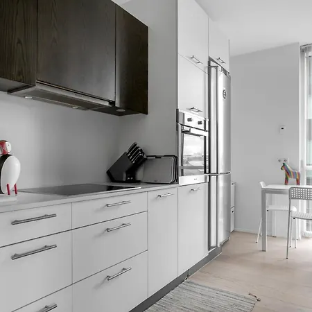 Apartment Stylish & Modern 2br Downtown Reykjavik