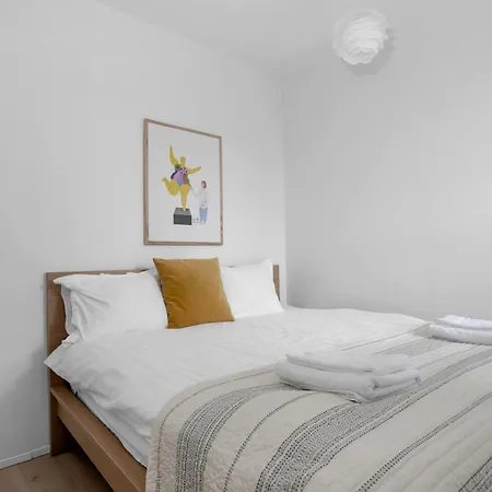 Apartment Stylish & Modern 2br Downtown *